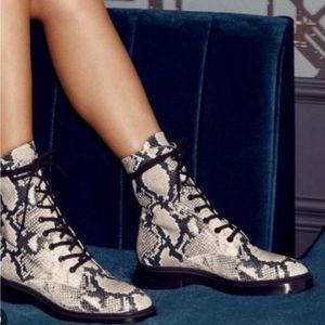 Stuart Weitzman McKenzee Snakeskin Combat Boots Sz 8.5